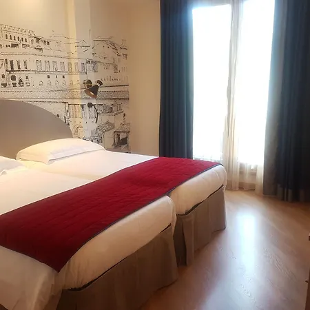 Hotel Fh55 Grand Mediterraneo Florencia