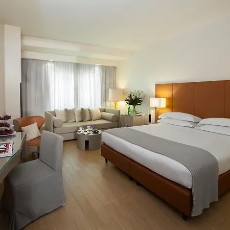 מלון Starhotels Michelangelo