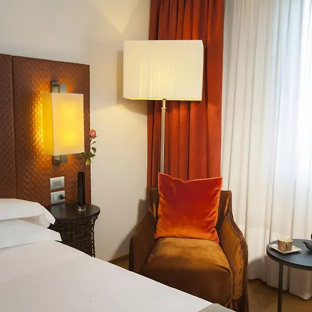 Starhotels Michelangelo 4* פירנצה