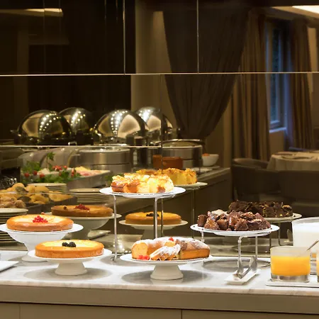 Starhotels Michelangelo 4* פירנצה