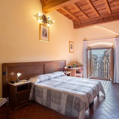 Palazzo Graziani 2*