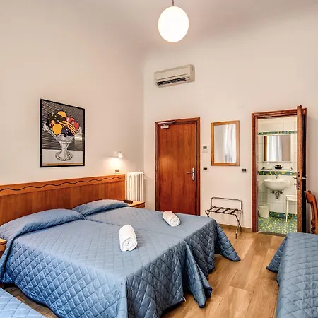 Nuova Italia 2* Floransa