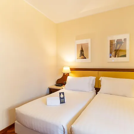 מלון Pitti Palace Al Ponte Vecchio 4*