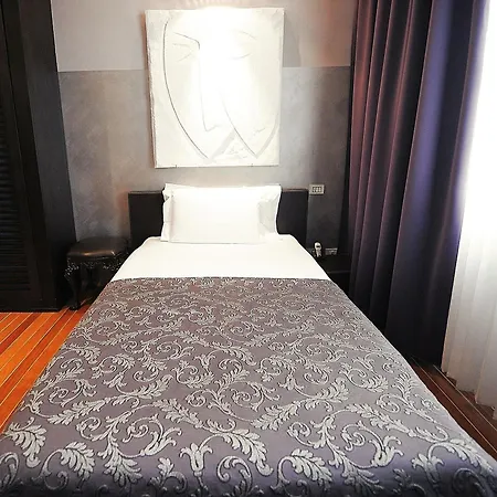 Borghese Palace Art Hotel 4*