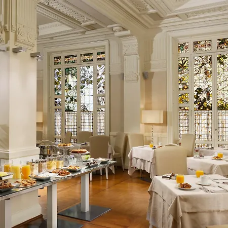 Brunelleschi Hotel 4*