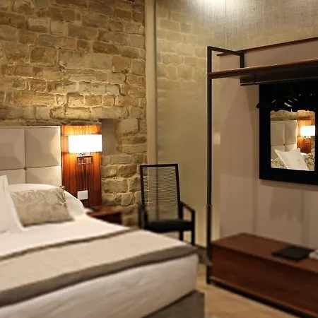Donati Luxury Tower 5*