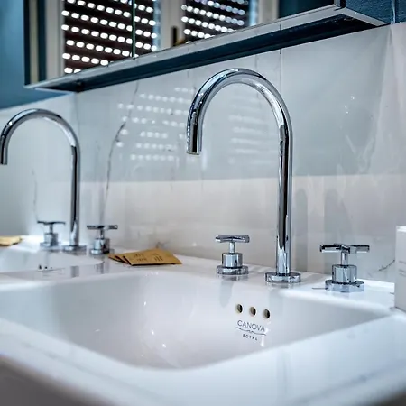 Yid Lamarmora Luxury Contemporary Firenze