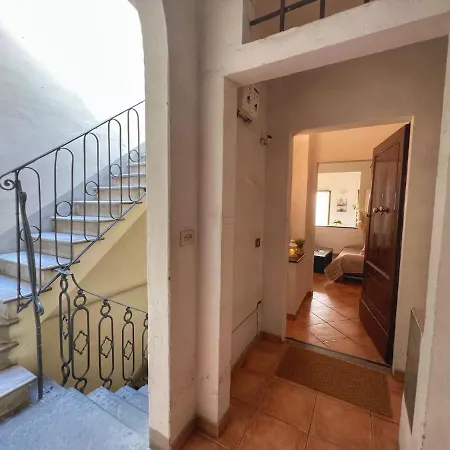 Il Giglio Bianco *
