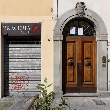 Santo Spirito Luxury Apartment Florence