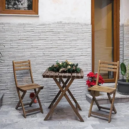 Apartman Piagentina 01 *