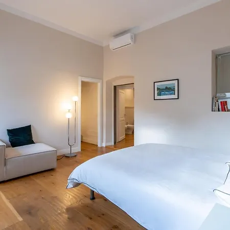 Loft In Santo Spirito Apartment Florence