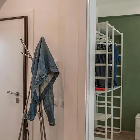 Door22 - In S. Lorenzo Apartment *