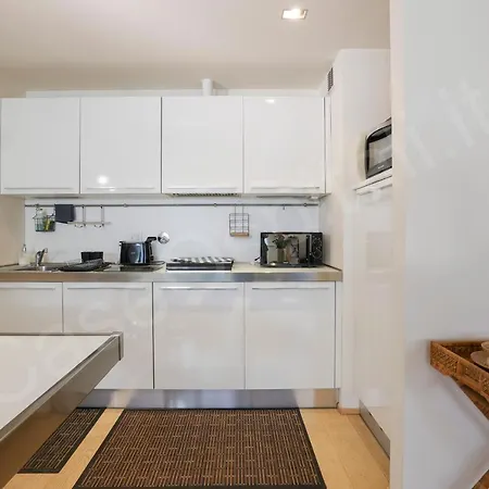 Caseospitali - Maison Dolcevita Elegante Bilocale A Due Passi Dall'arno Apartment *