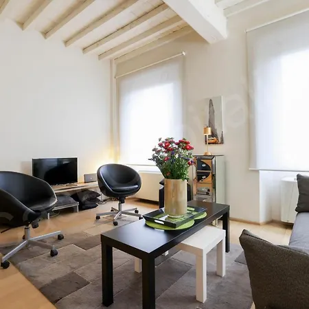 Caseospitali - Maison Dolcevita Elegante Bilocale A Due Passi Dall'arno Florence
