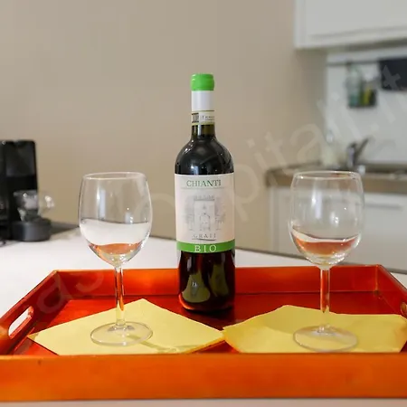 Apartment Caseospitali - Maison Dolcevita Elegante Bilocale A Due Passi Dall'arno *
