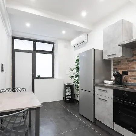 Urban Loft Apartment