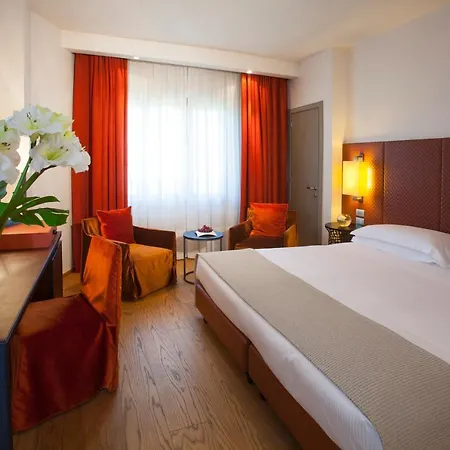 Starhotels Michelangelo 4* פירנצה