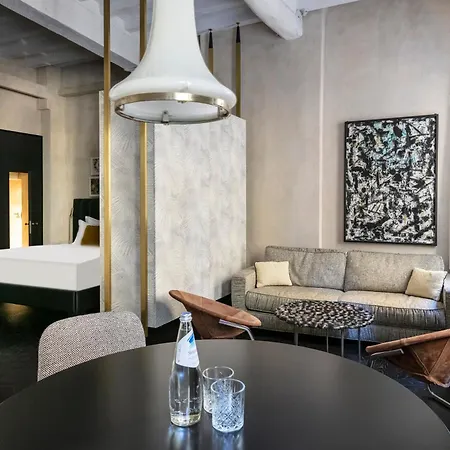 Appart hôtel Numa Palazzo Moro *