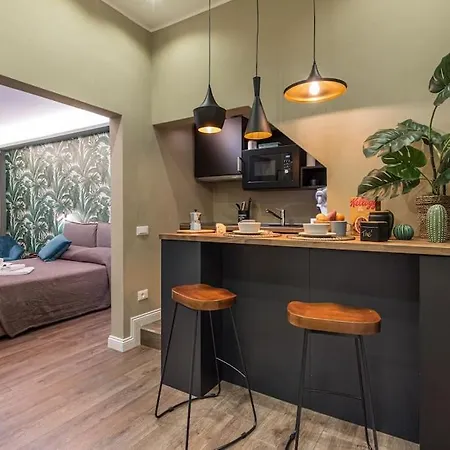 Apartment Jungle Mood Behind Piazza Signoria Florenz