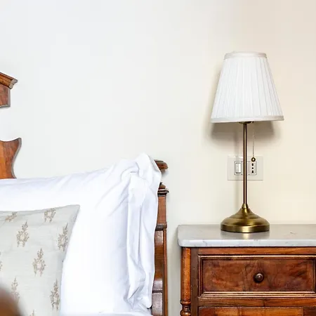 Apartment Numa Palazzo Belfiore Florenz