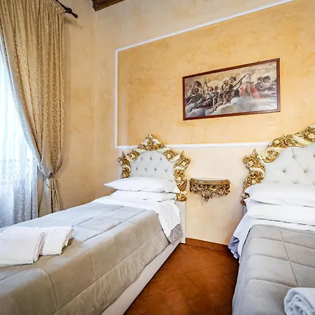 Katti House - Florence's Center بيت ضيافة