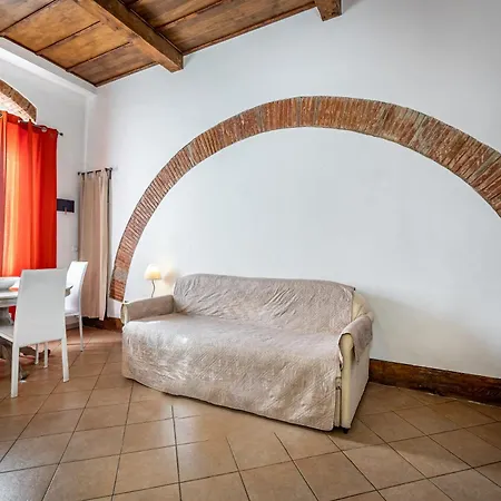 Roommo Beccaria Apartment Florenz