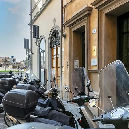Appart hôtel Numa Palazzo Moro *