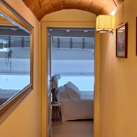 Cozy & Charming Florentine Hideaway By Oteego Appartamento *