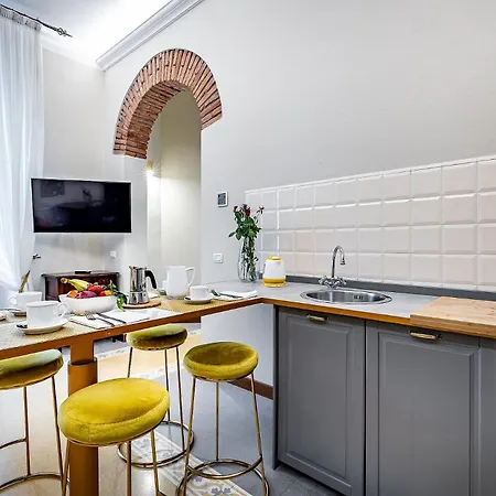 Appartement Three Via Roma Florence