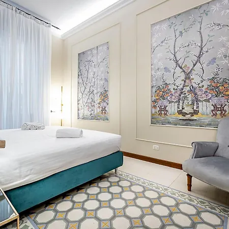 Appartement Three Via Roma Florence