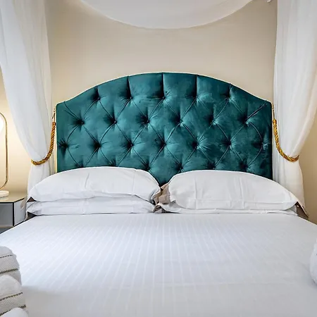 Appartement Three Via Roma Florence