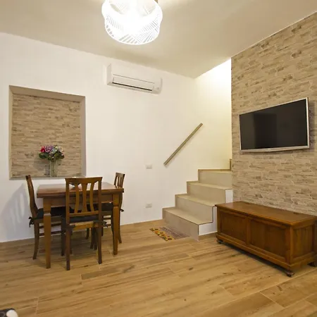 Casina Valentina - Happy Apartment Florence