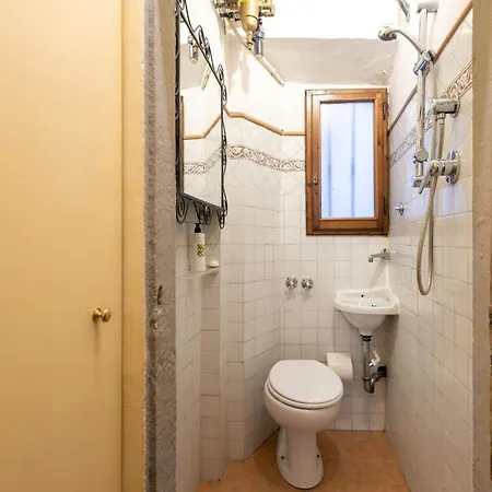 Antonino By Halldis Apartment