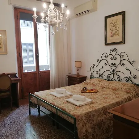Apartment Old 1930
