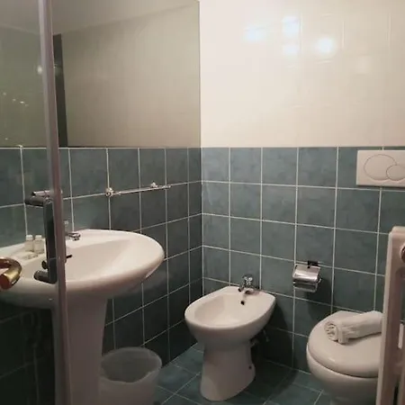 Nazionale B - Two Bedrooms Nearby Central Station * Florence