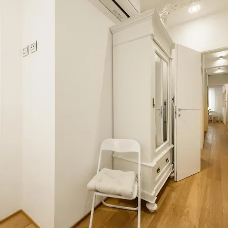 Don Giovanni By Mmega Appartement *