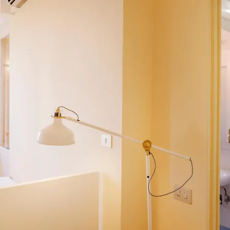 Apartment Casa Ari - Bright And Spacious Flat With Terrace Florence