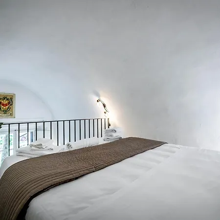Roommo Pergola Florença