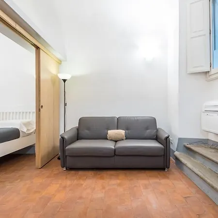 La Casa Di Ugo-a Due Passi Dal Duomo Apartment *