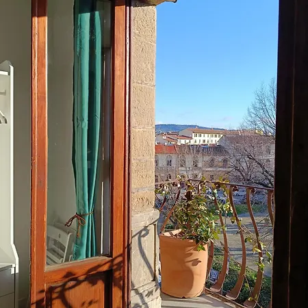 Castle 2 Bedrooms, 2 Bathrooms Apartamento