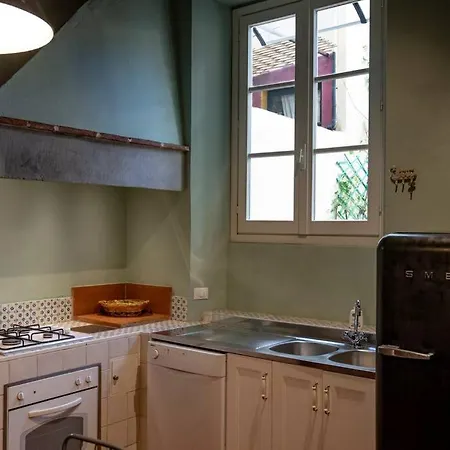 Raffinato Trilocale San Frediano Firenze