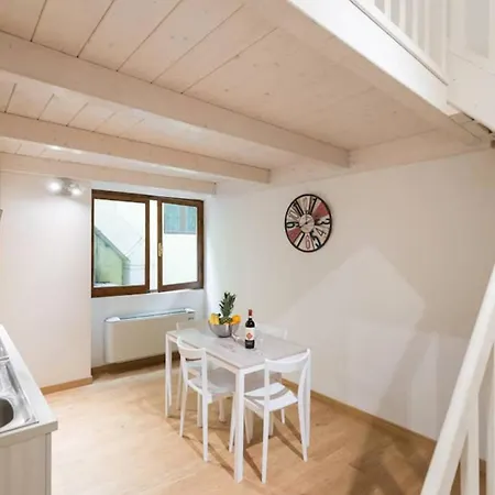 Monalda Loft 1 - Hosted By Sweetstay * Florence