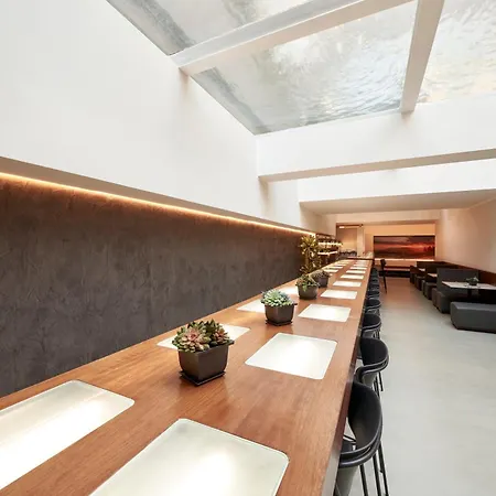Leonardo Da Vinci Hotel 4*