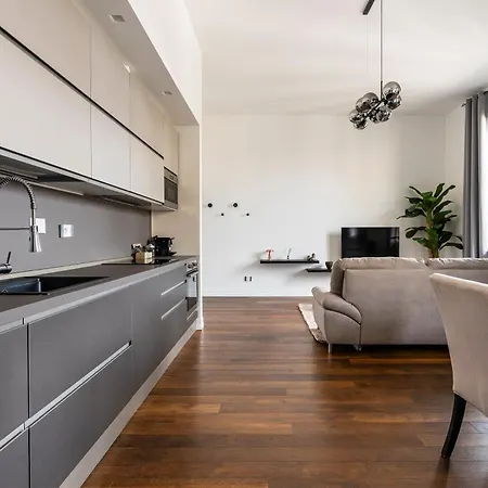 San Marco Black Luxury Con Terrazzo E Parcheggio Su Richiesta *