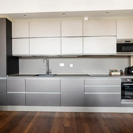 San Marco Black Luxury Con Terrazzo E Parcheggio Su Richiesta Apartment *