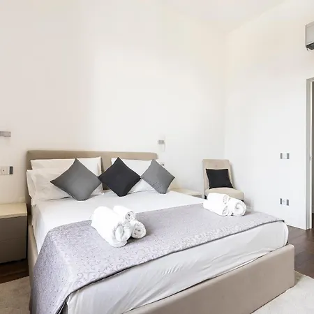 San Marco Black Luxury Con Terrazzo E Parcheggio Su Richiesta Apartment