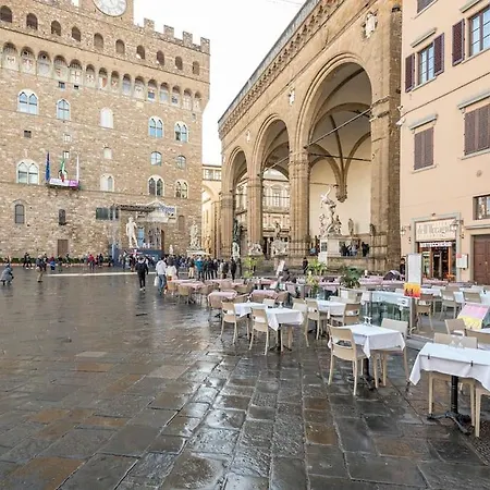 Piazza Signoria 1, Appartement *