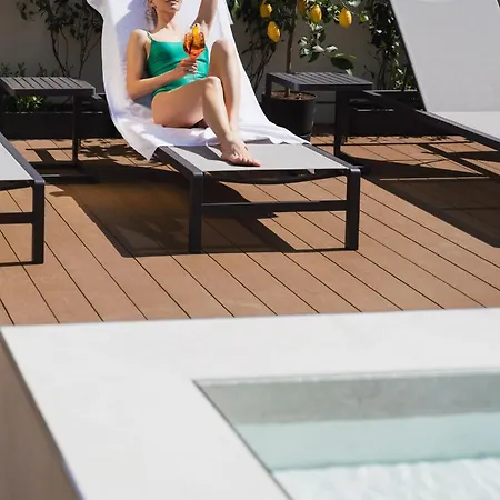 Hotel Iq
