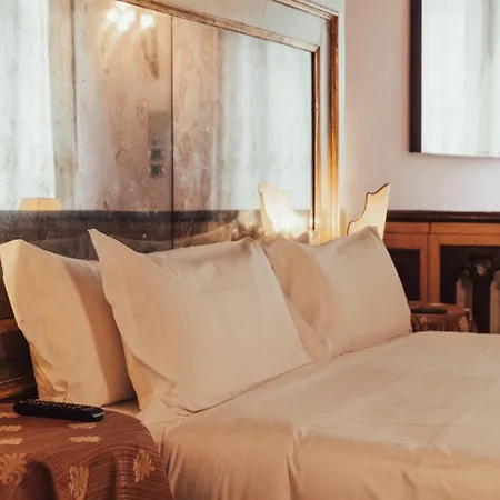 Отель Ii Guelfo Bianco 3*