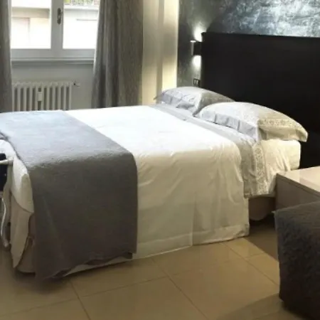 Bed & Breakfast Flo *
